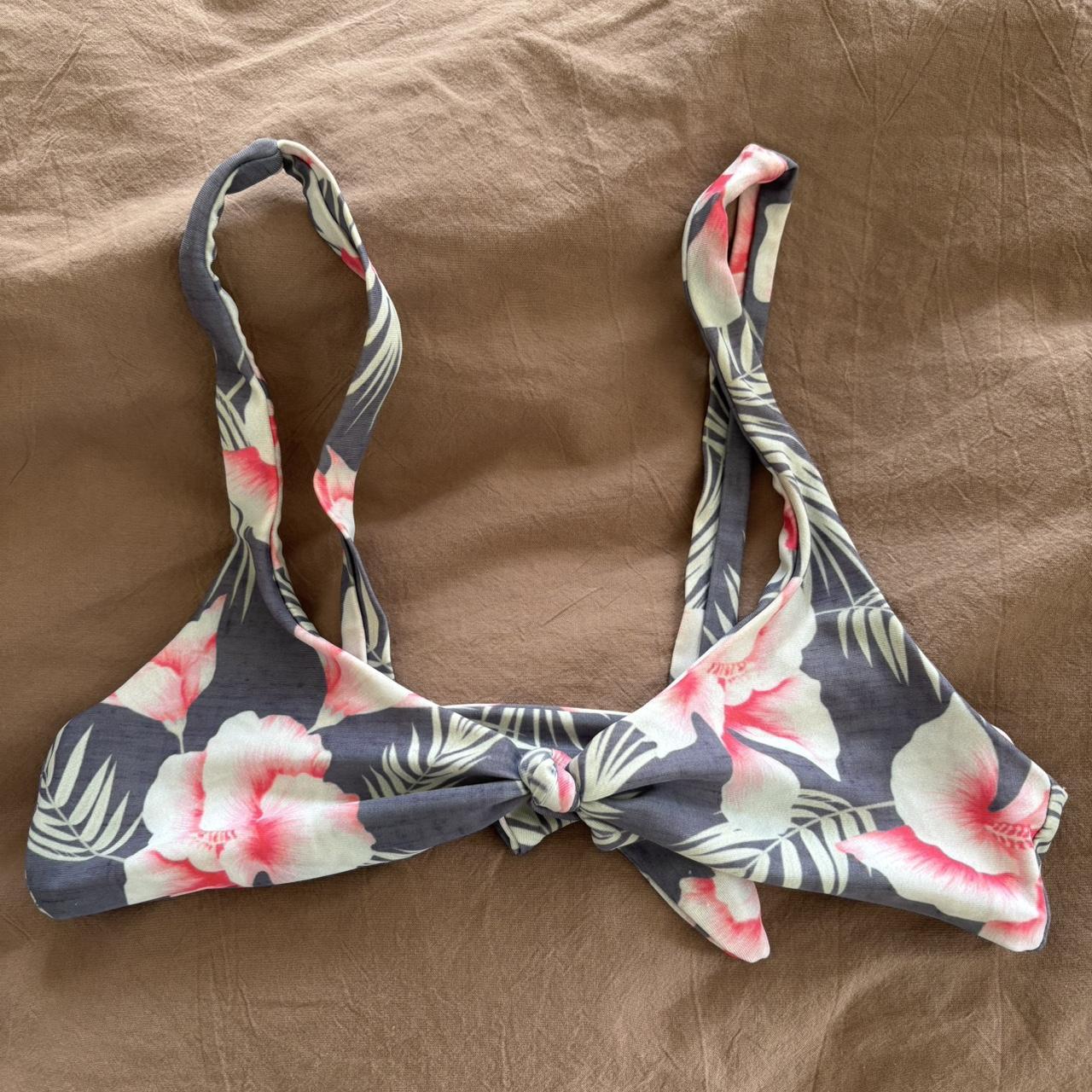 item listed by thaliat
