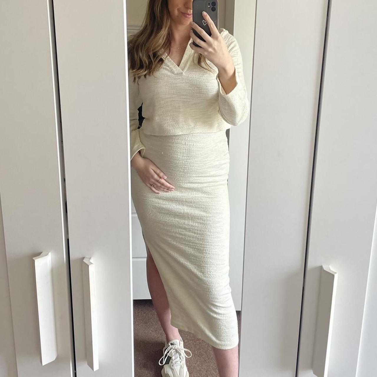 Maternity H&M cream co ord skirt & long sleeved top.... Depop