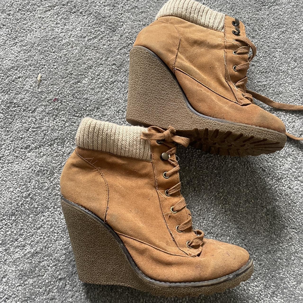 Comfy wedge 2024 ankle boots