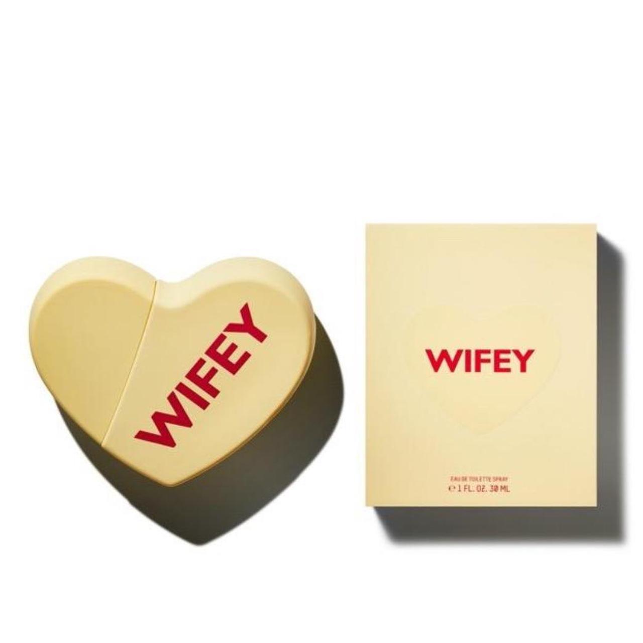 KKW outlets Fragrance Wifey