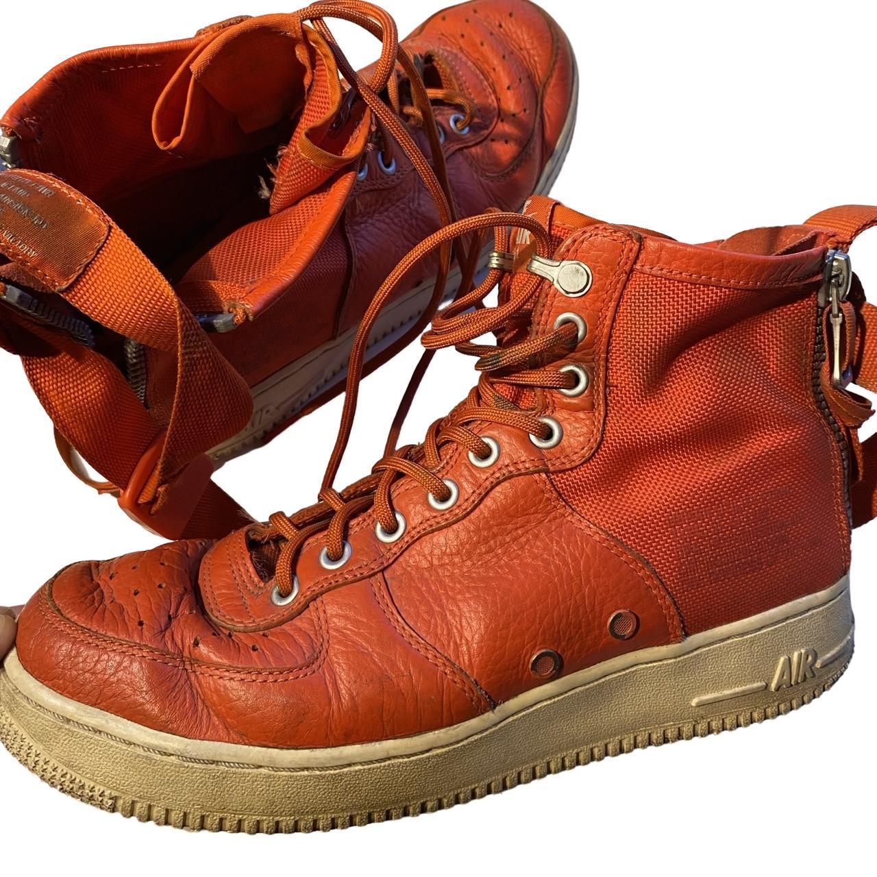 Nike sf air force 1 mid dune red best sale