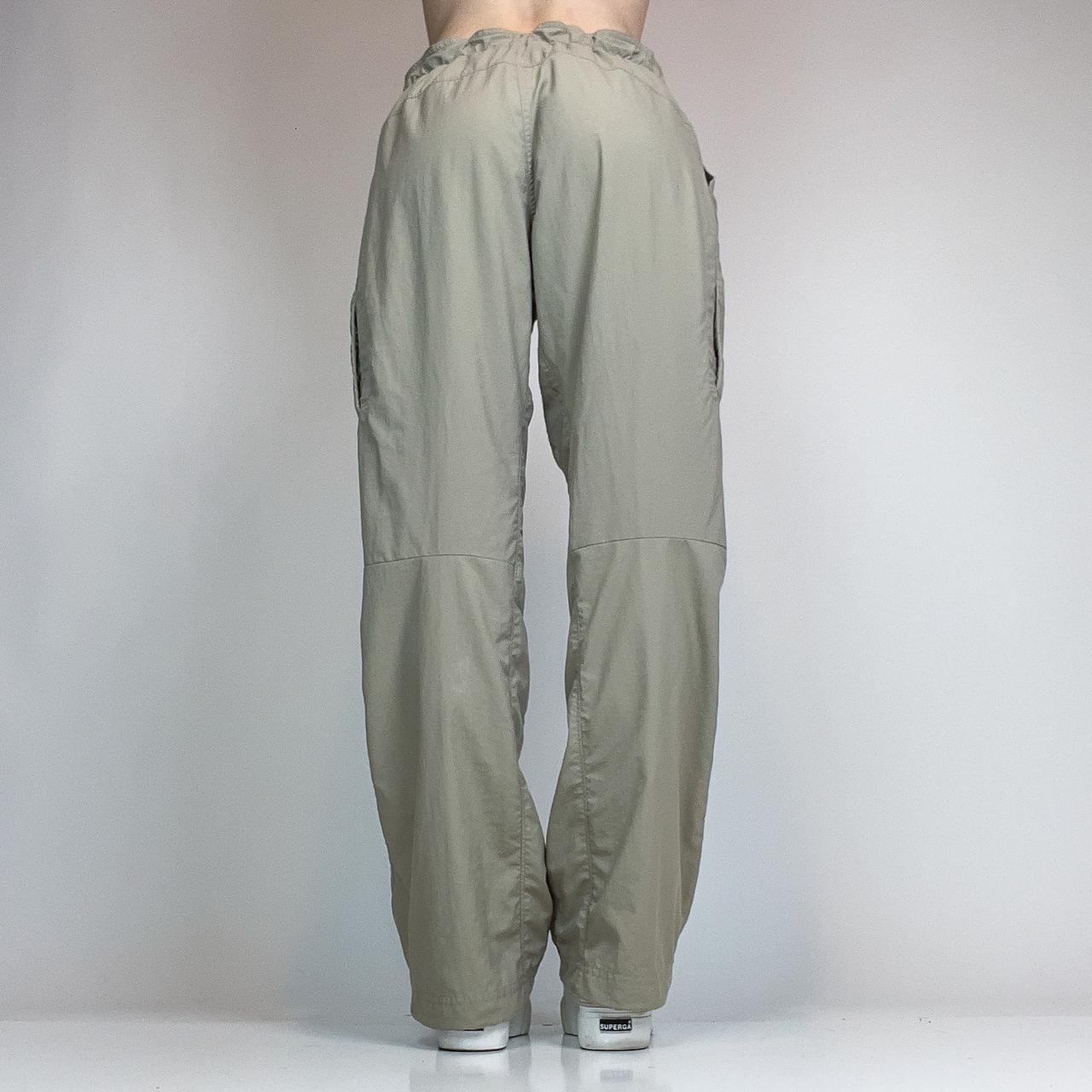 Women's Khaki and Tan Trousers | Depop