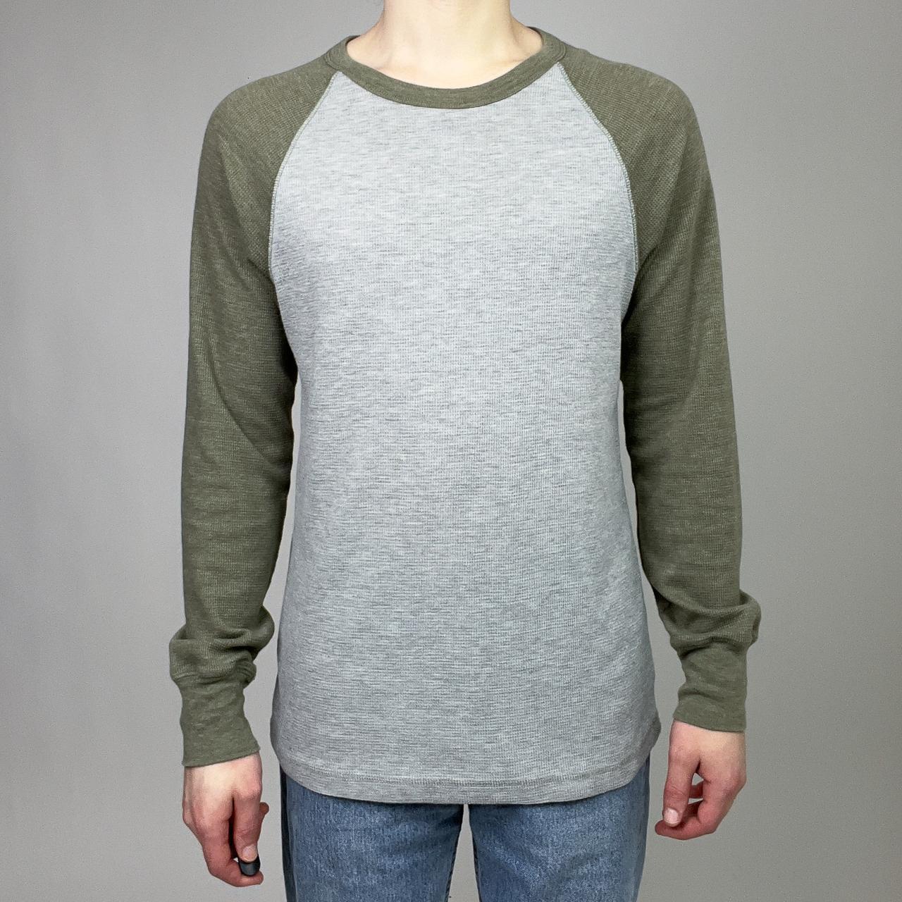 Carbon Men's Grey and Green Sweatshirt | Depop