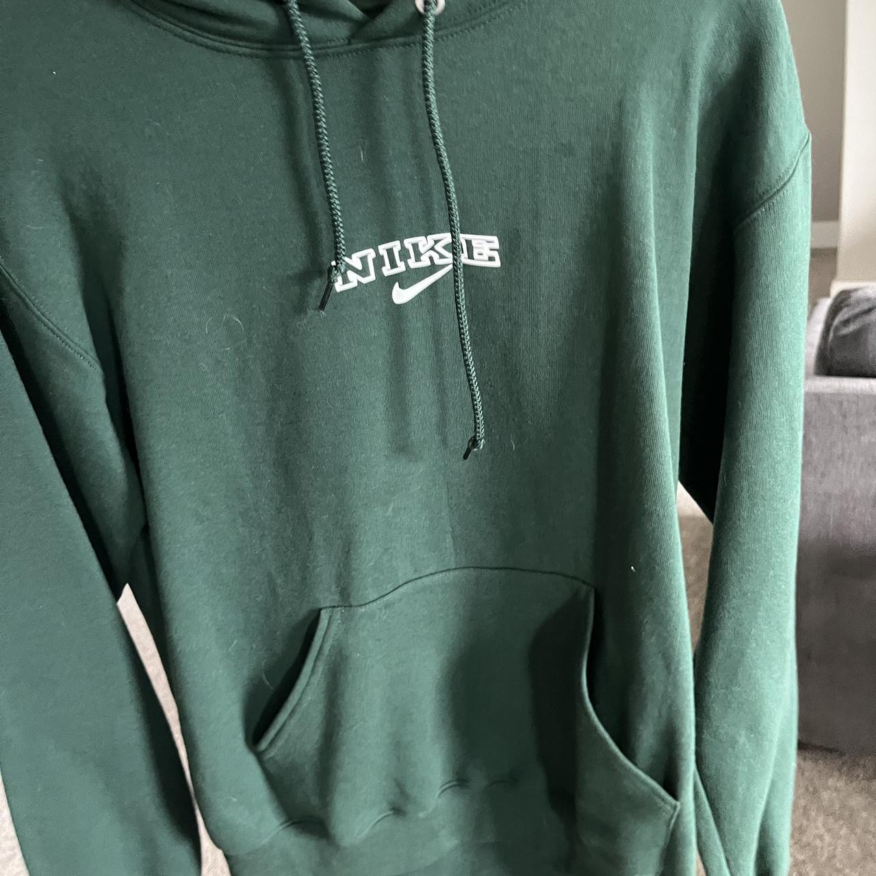 Nike Women's Green Hoodie Depop