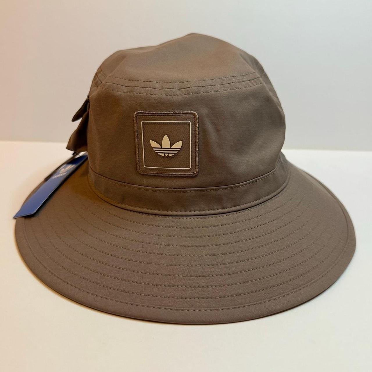 item listed by djlazzzyboy