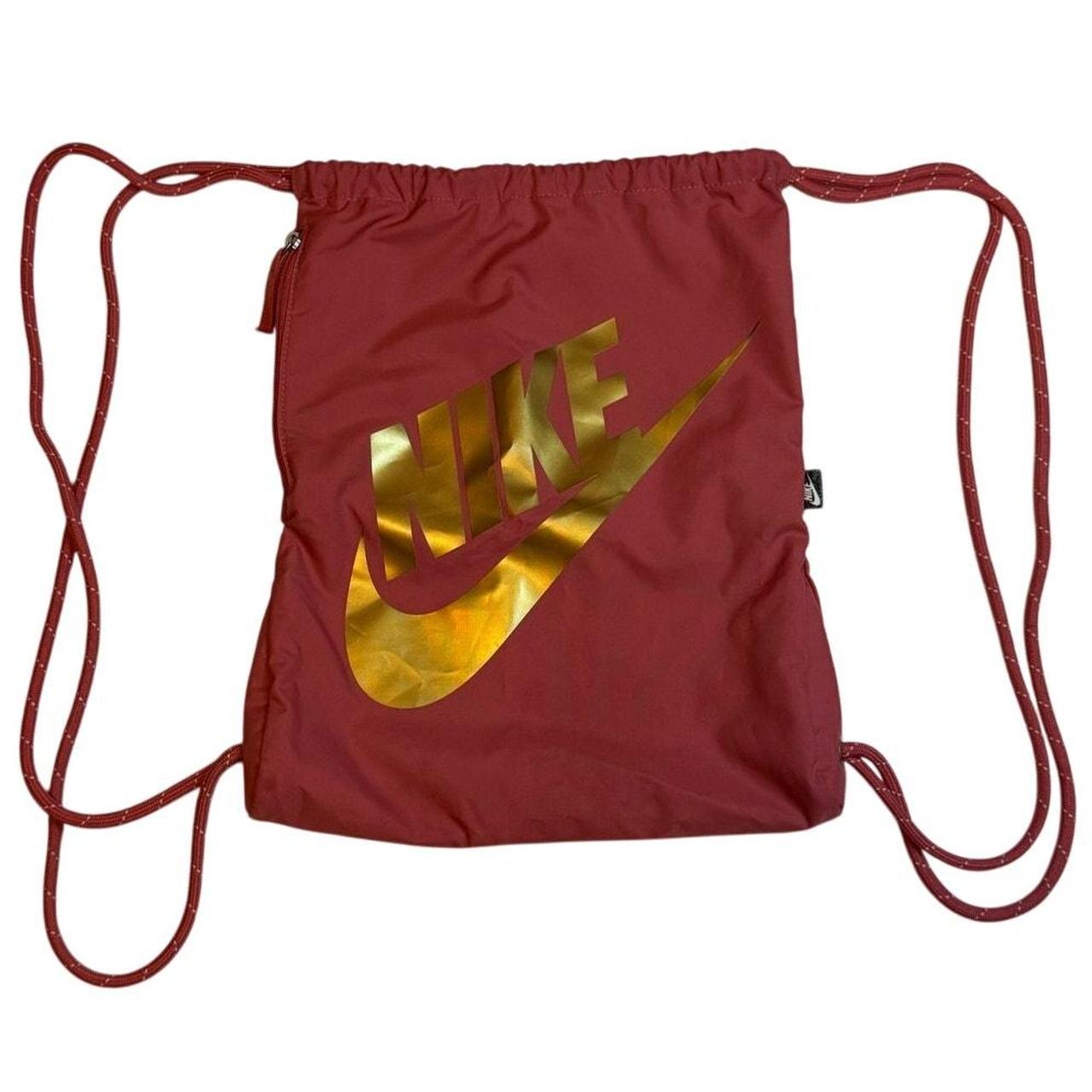 item listed by djlazzzyboy