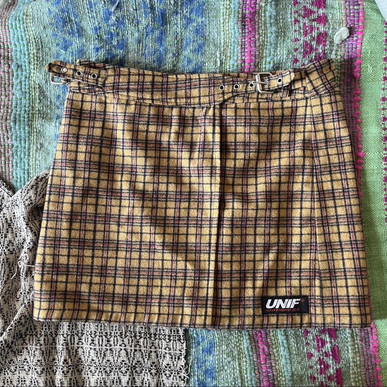 UNIF FRANCIS SKIRT SIZE M (runs small), baby girl...