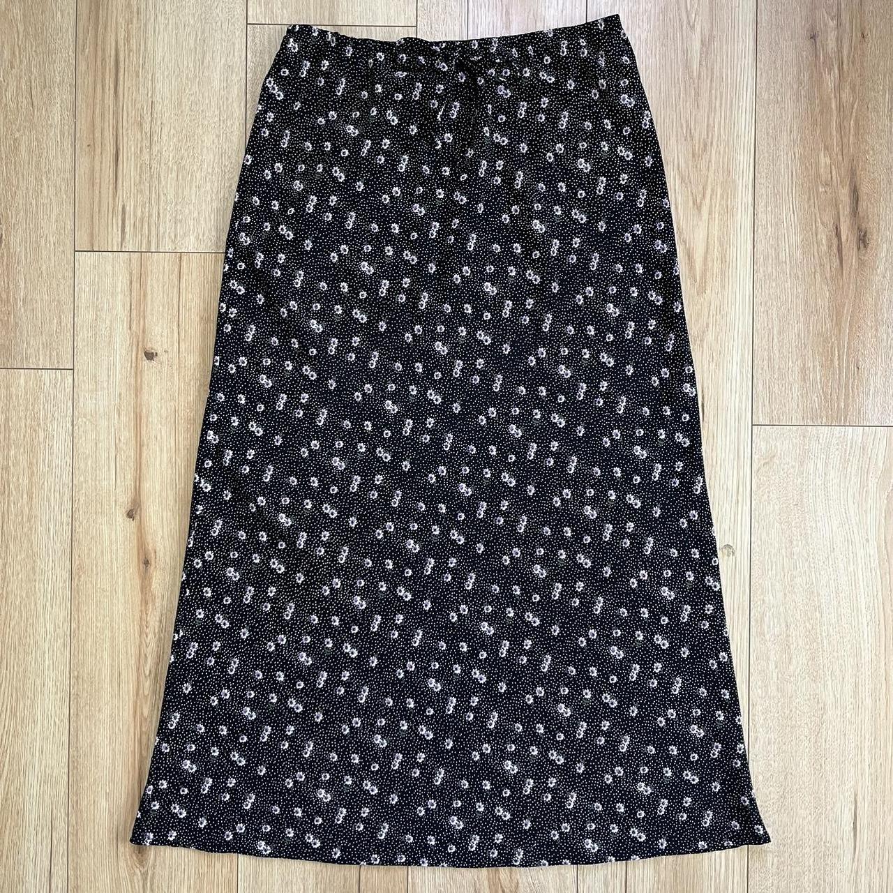 Vintage purple floral midi skirt - the cutest... - Depop