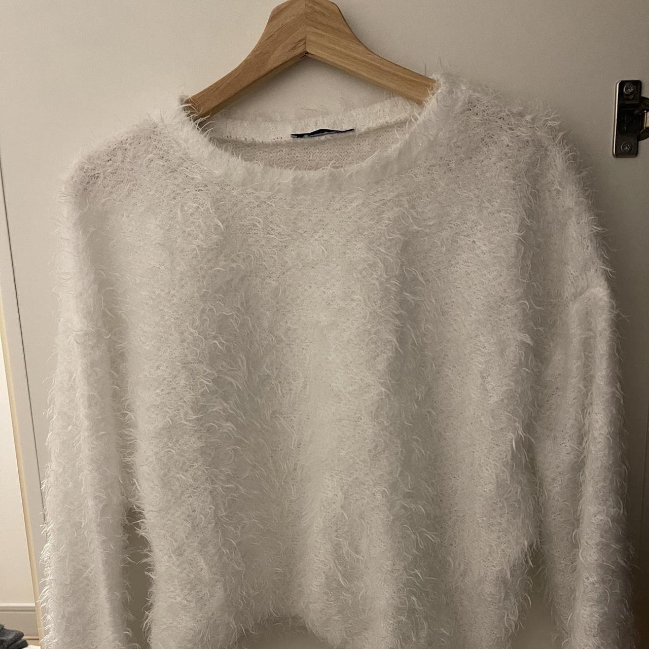 White Zara jumper Only worn a few times In perfect... - Depop