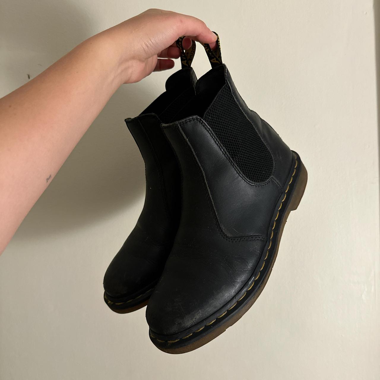 chelsea boots doc martens vegan