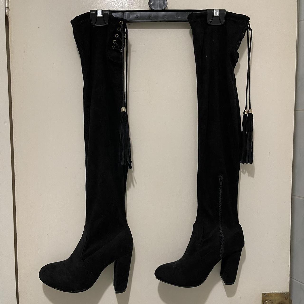 Black boots with gold zipper up the back best sale