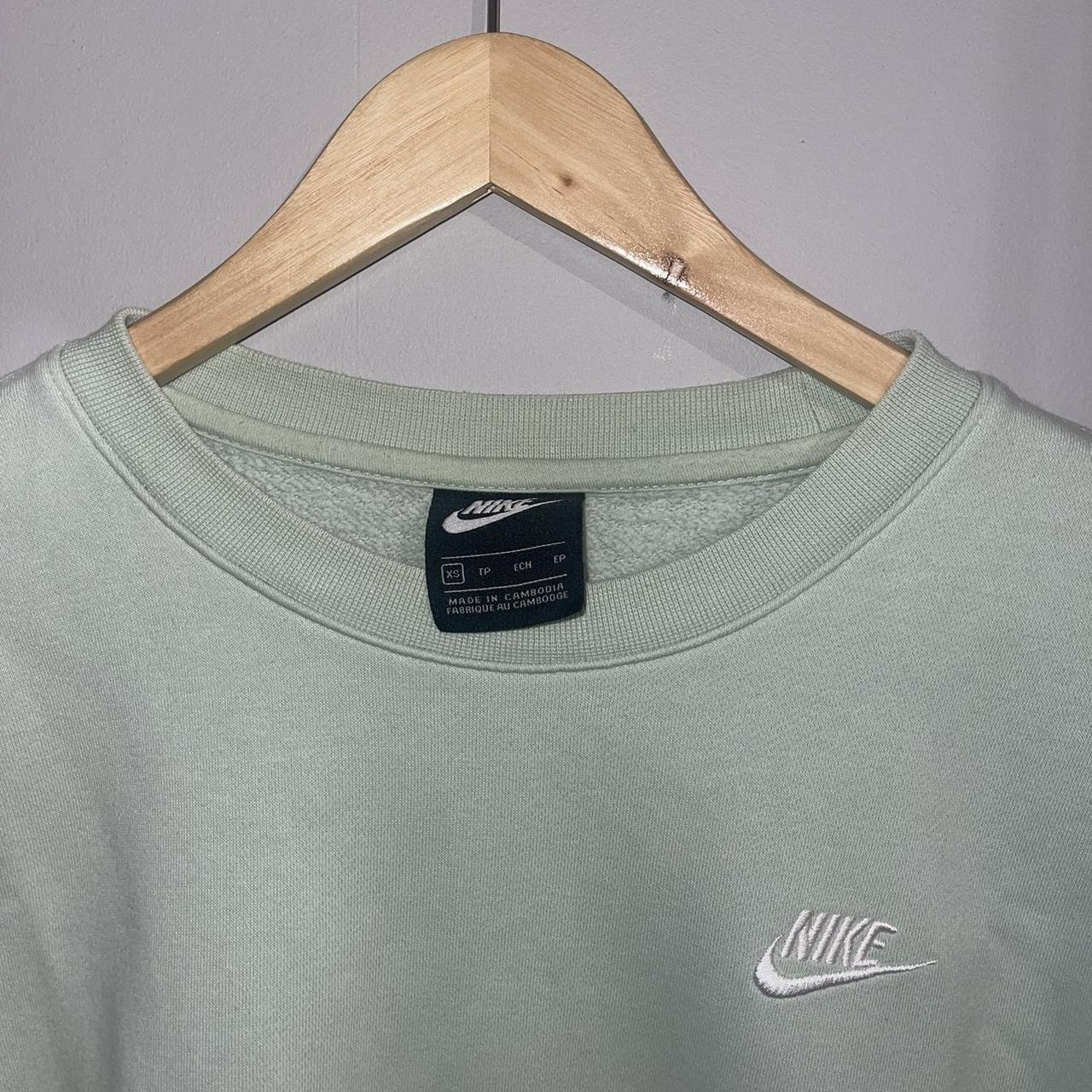 Nike Women's Green Sweatshirt | Depop