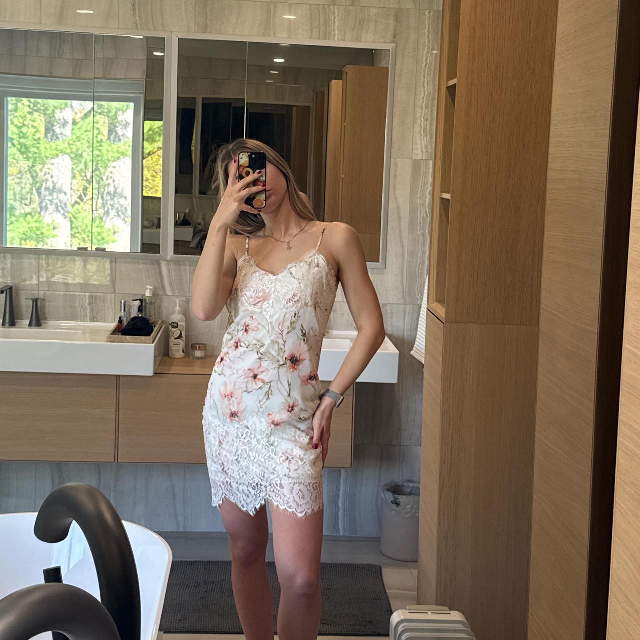 item listed by lolaweinstein