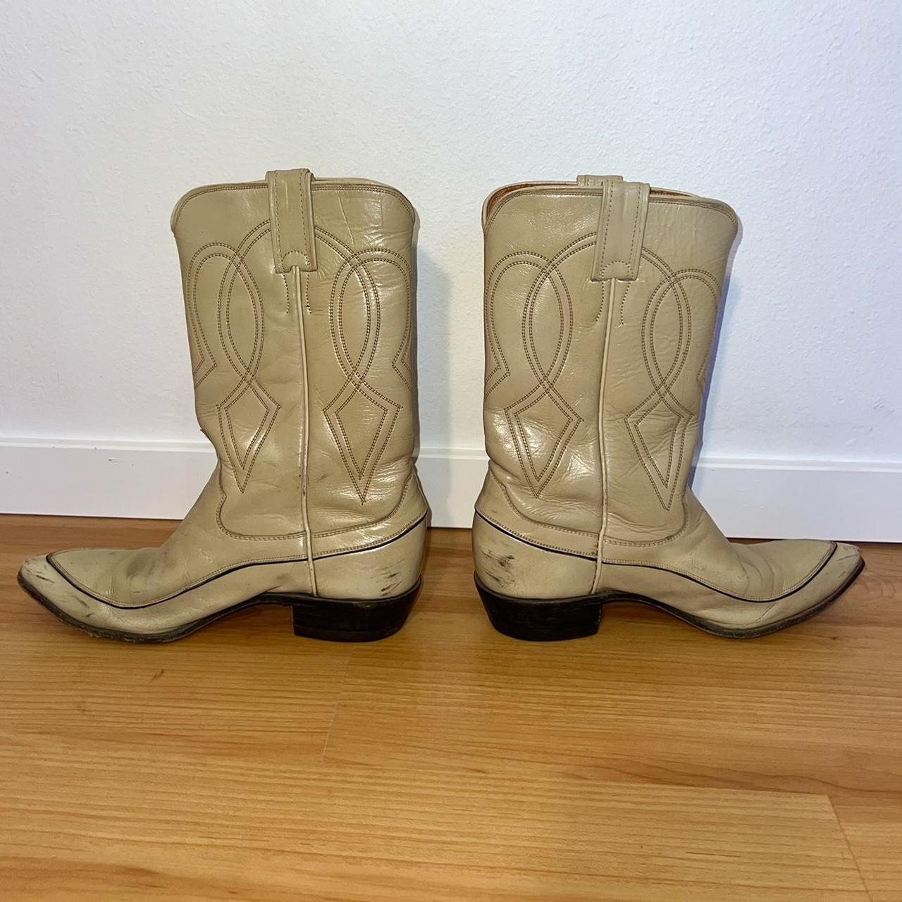 Beautiful Vintage Cream Real Leather cowboy boots. Depop