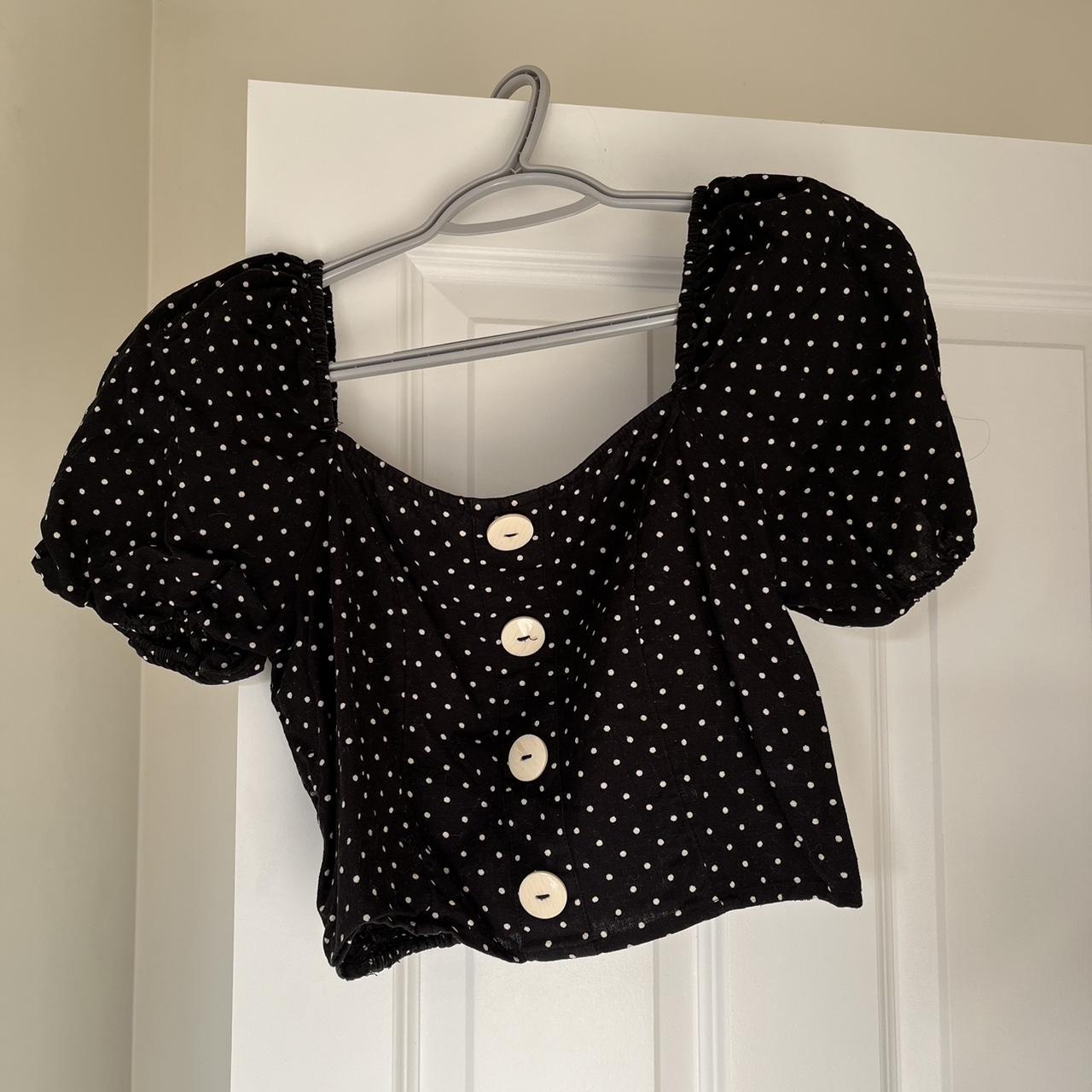 River Island Women's Black and White Croptop Depop