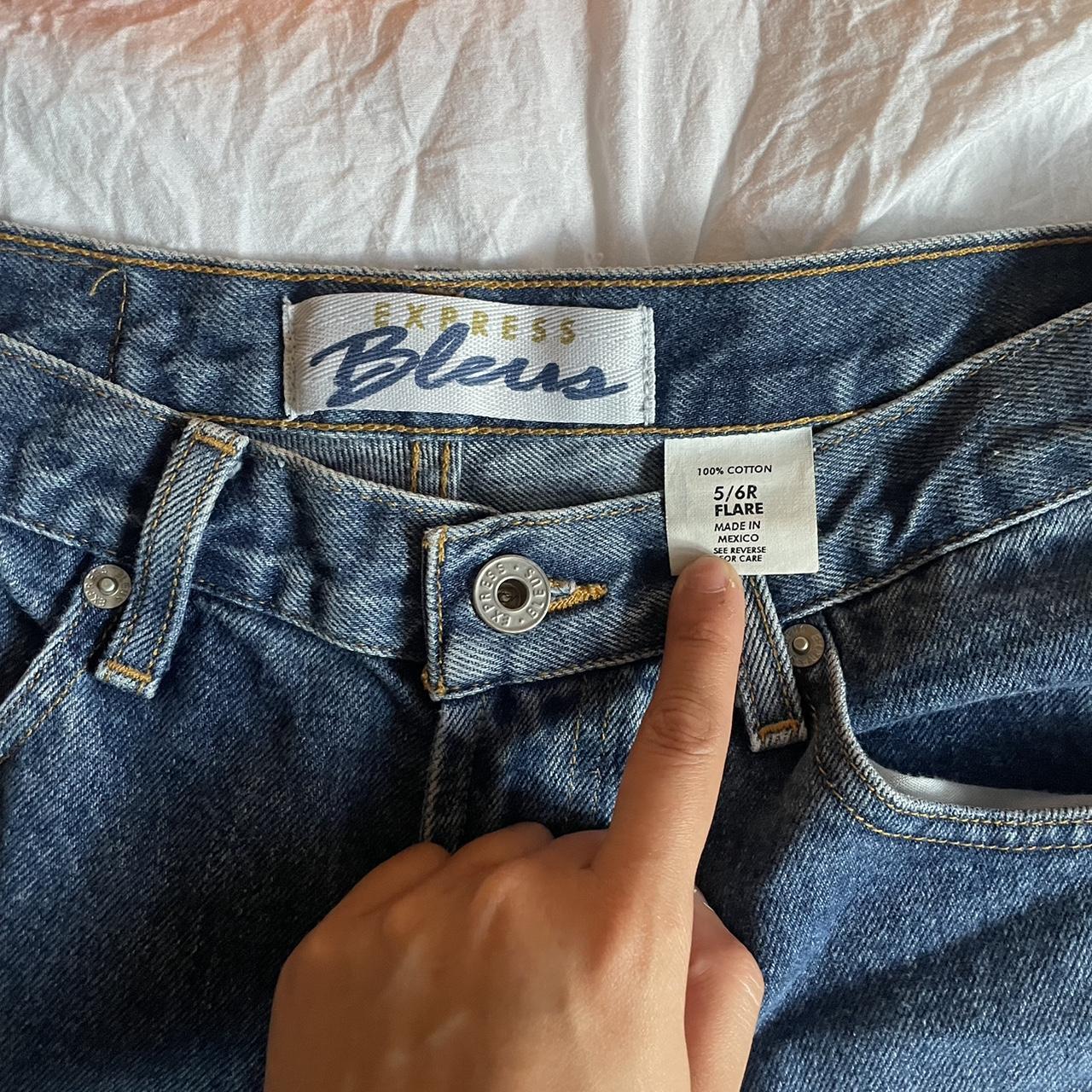 Express Bleus Denim Flare Jeans Labeled as size 5/6... Depop