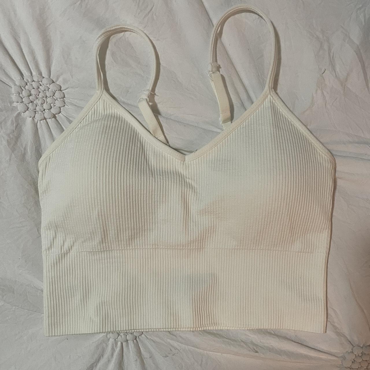 White bra tank top Size small but fits like an xs - Depop