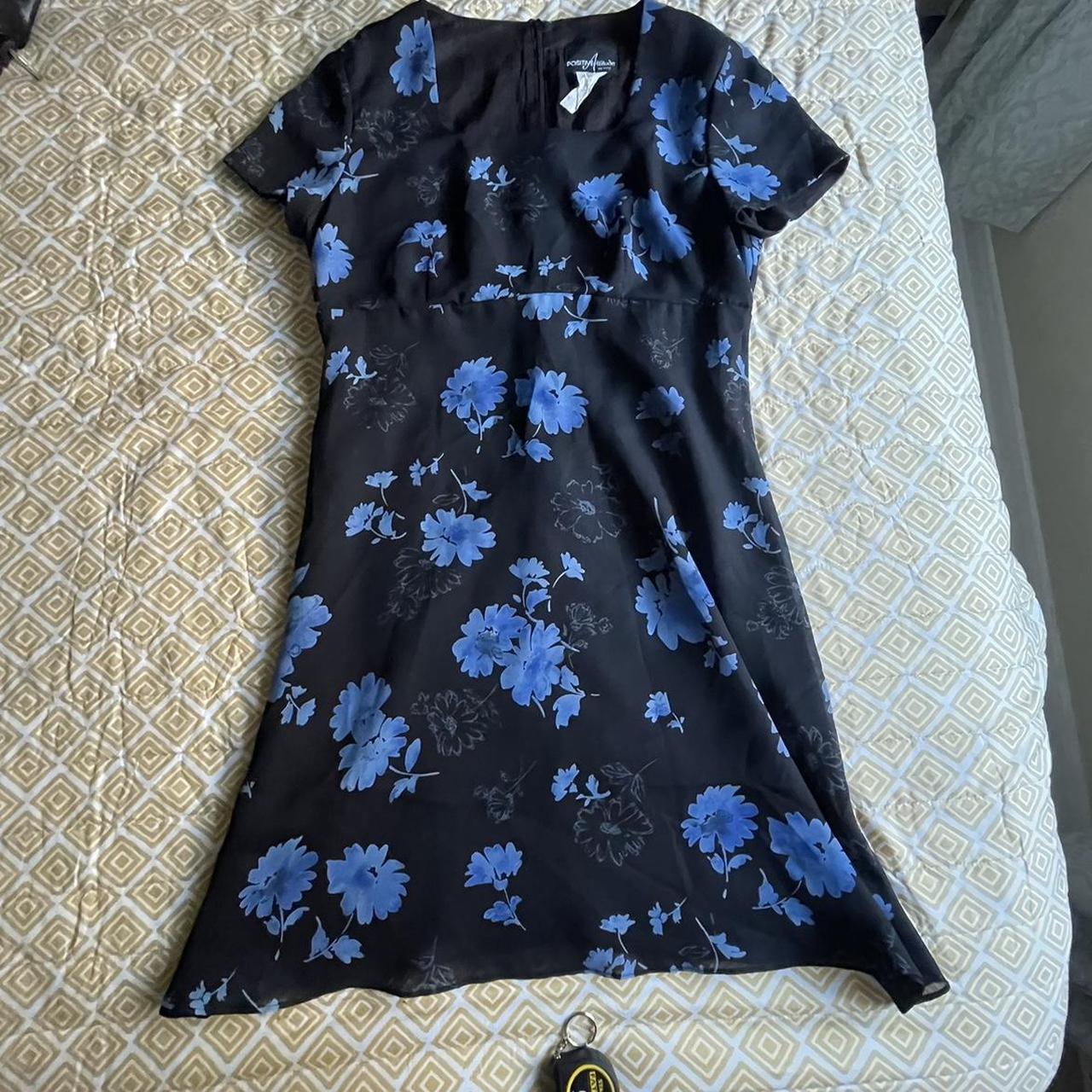 item listed by ashgnzzz