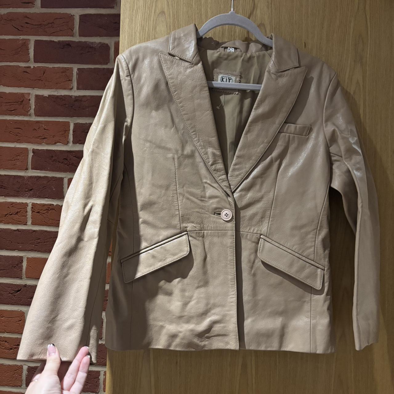 item listed by wardrobeclearoutxx
