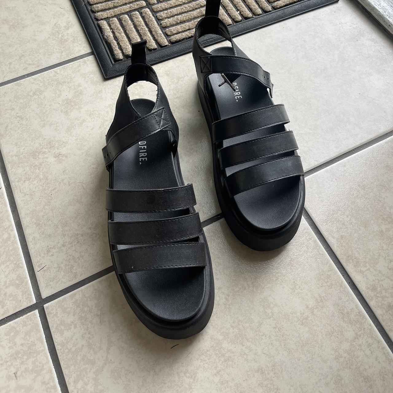 Wildfire Black Sandals - Women’s size 8, only worn a... - Depop