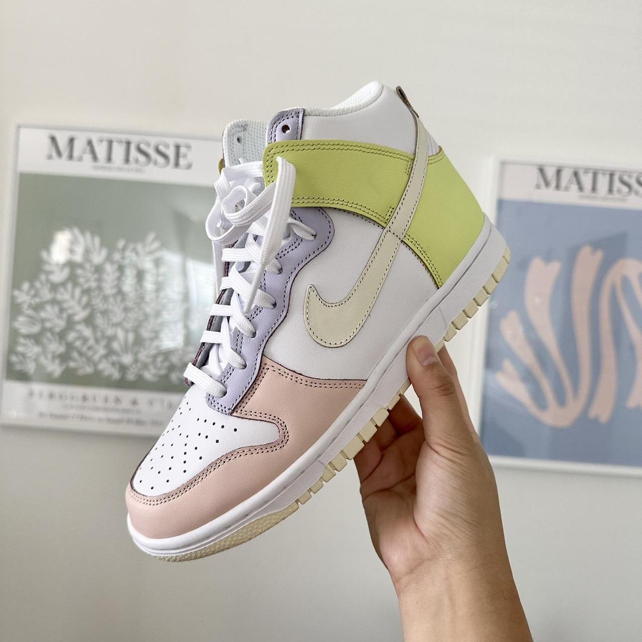 dunk high up pastels