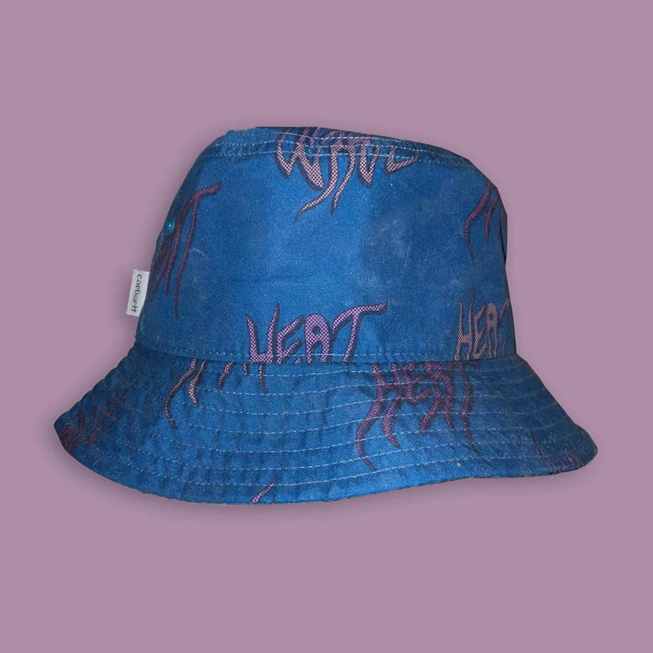 carhartt WIP bucket hat with wave design. Great for...