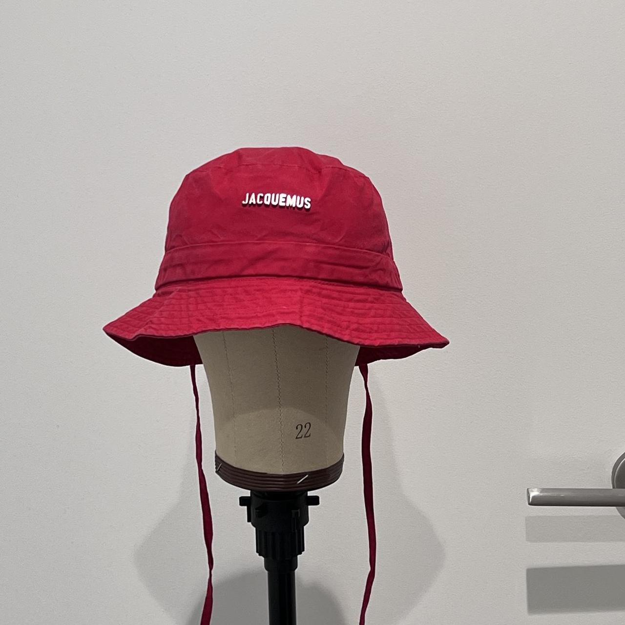 Authentic Jacquemus deals bucket hat