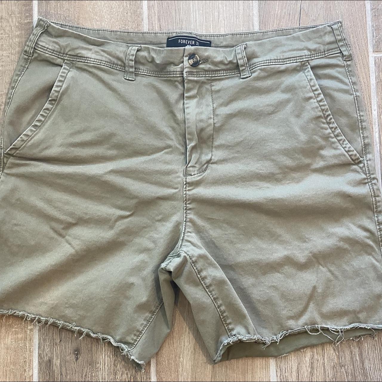 21 Men Green / Khaki Faded Green Color tagged US 33... - Depop