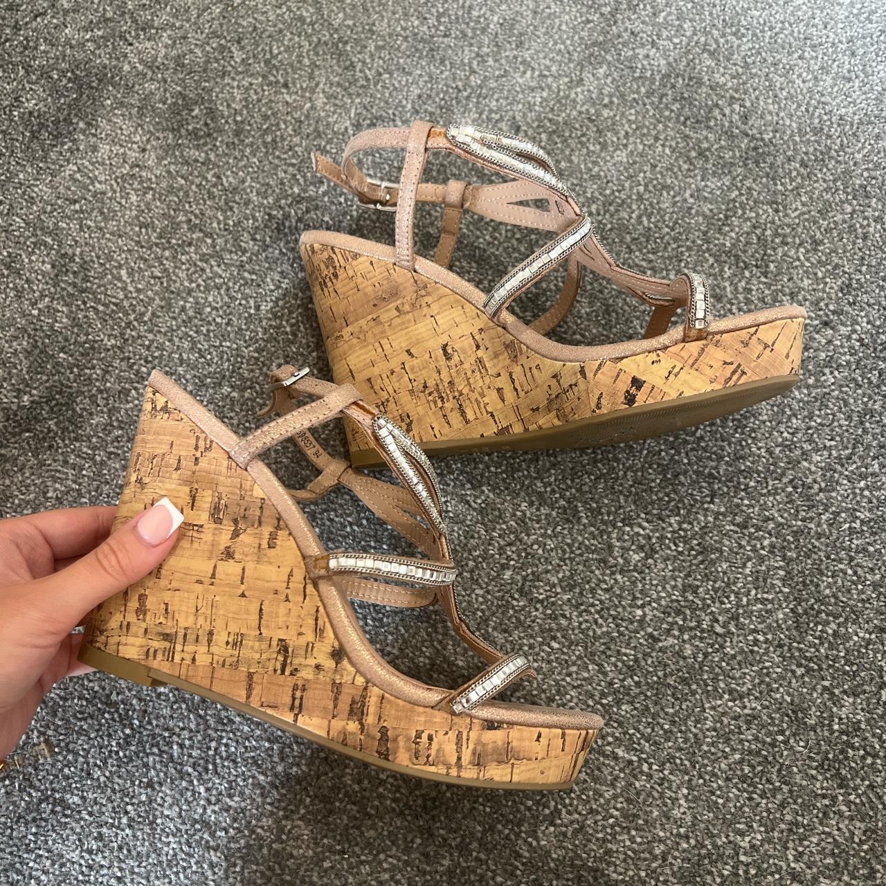 wedges new look