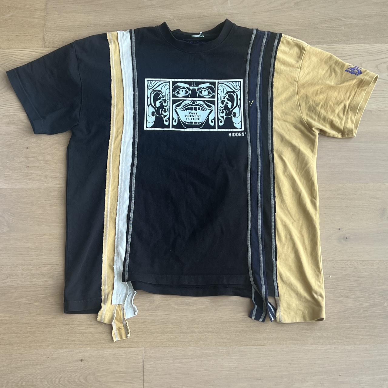 item listed by holosyne