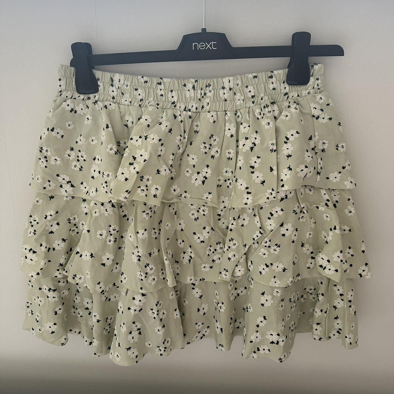 item listed by sophbecsxo
