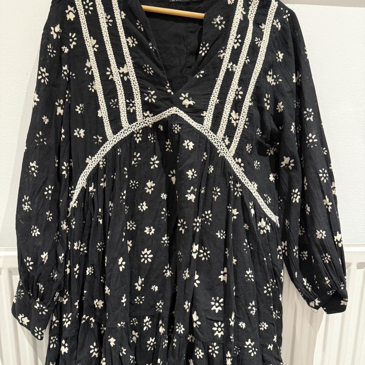 item listed by sophbecsxo