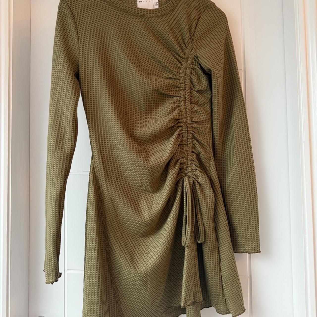 item listed by sophbecsxo
