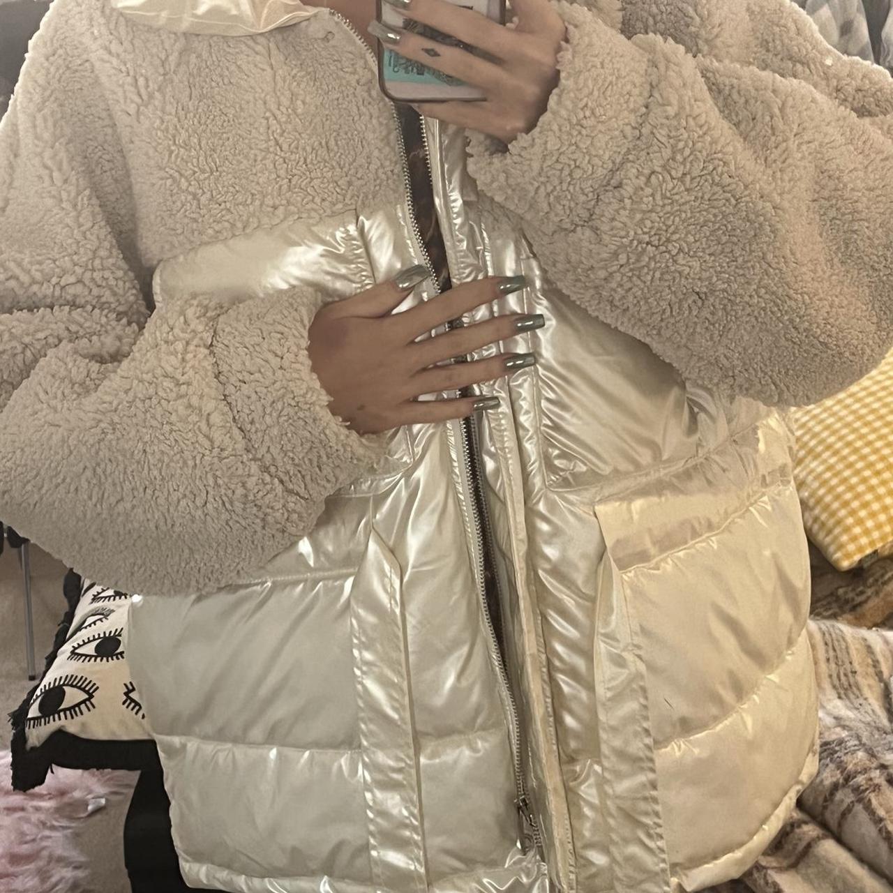 Women's White Coat Depop