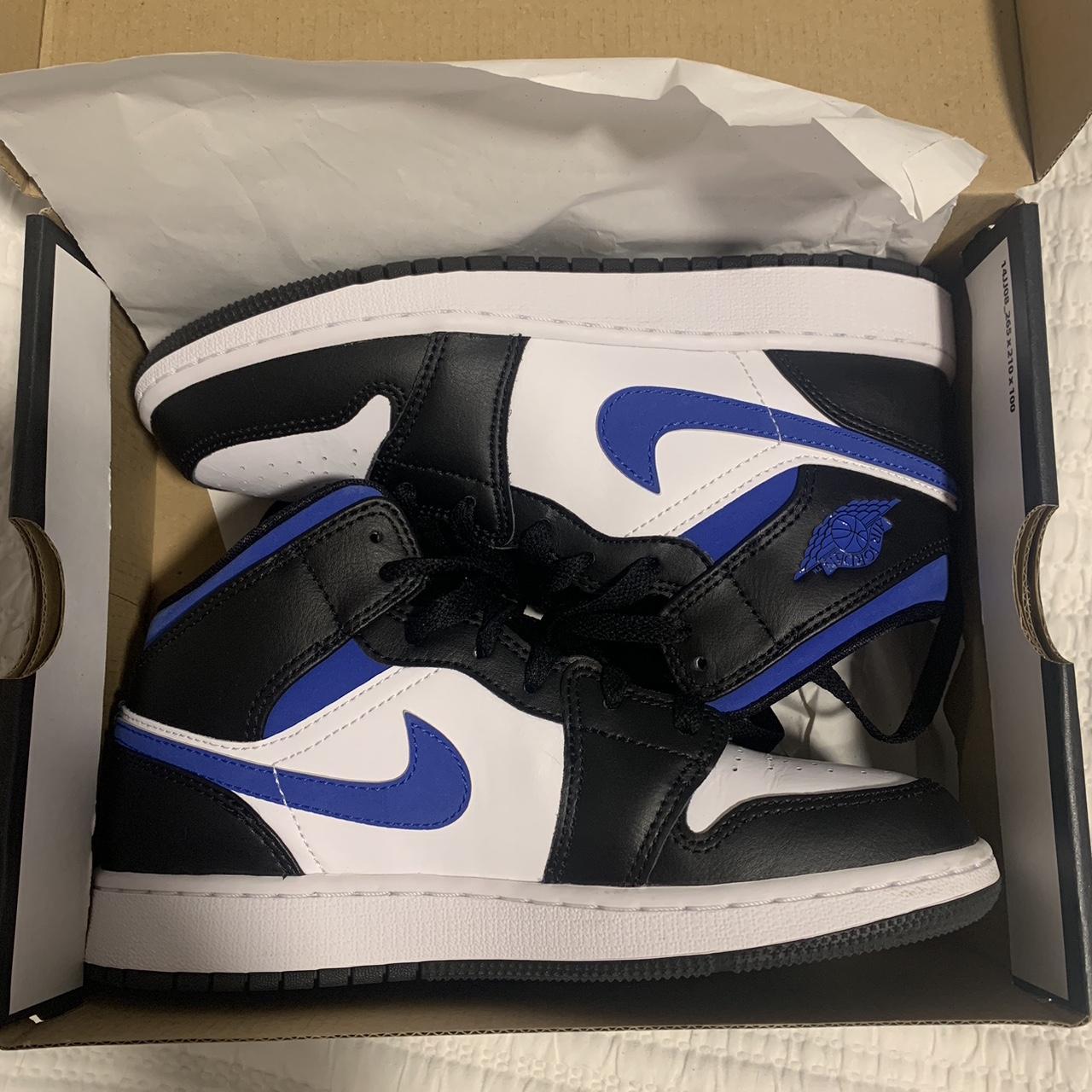 jordan 1 mid black racer blue