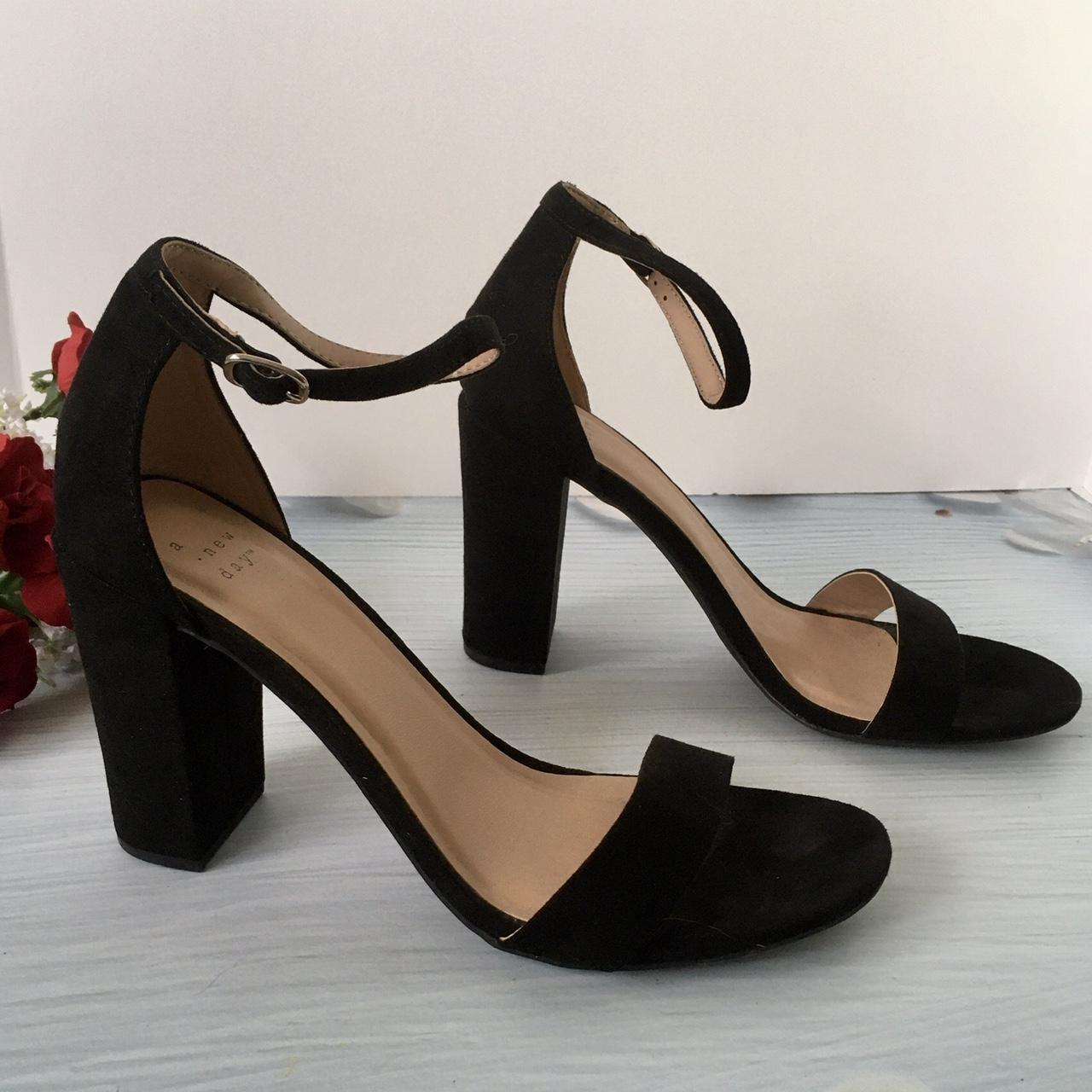 Women s Black Suede Heels. Size 9. Heel is 4