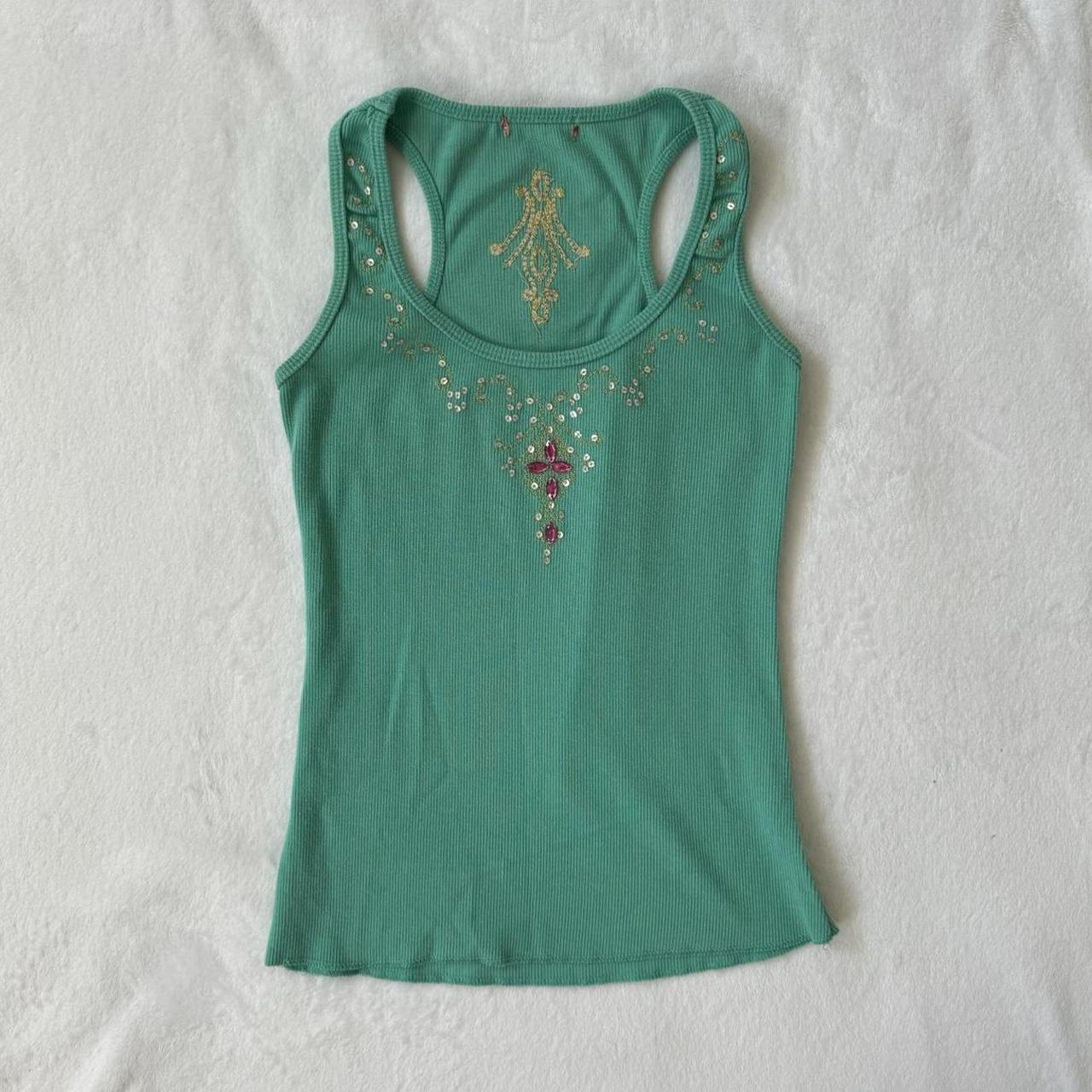 item listed by thecamigirl
