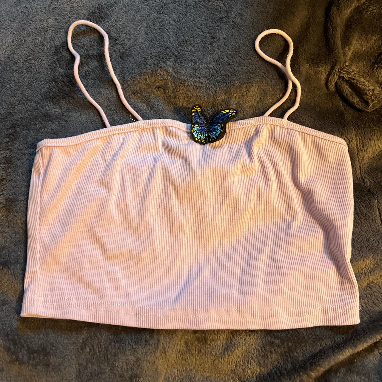item listed by h0llyscloset
