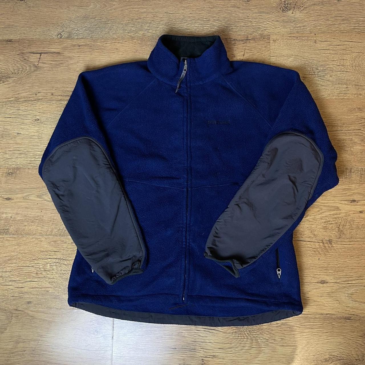 Marmot Men's Navy and Grey Jacket | Depop