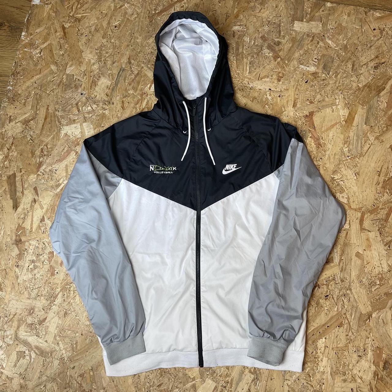 Vintage on sale nike windrunner