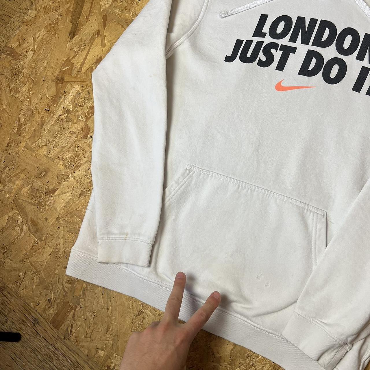 just do it white sweatshirt