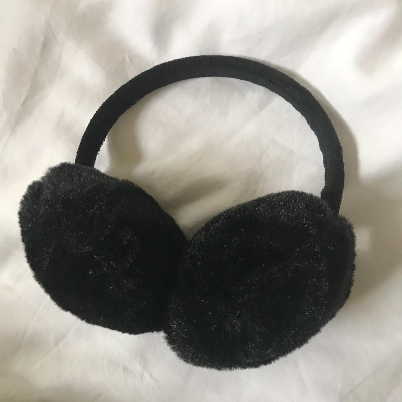 Black fuzzy ear muffs 🐼 Look like a winter baddie... Depop