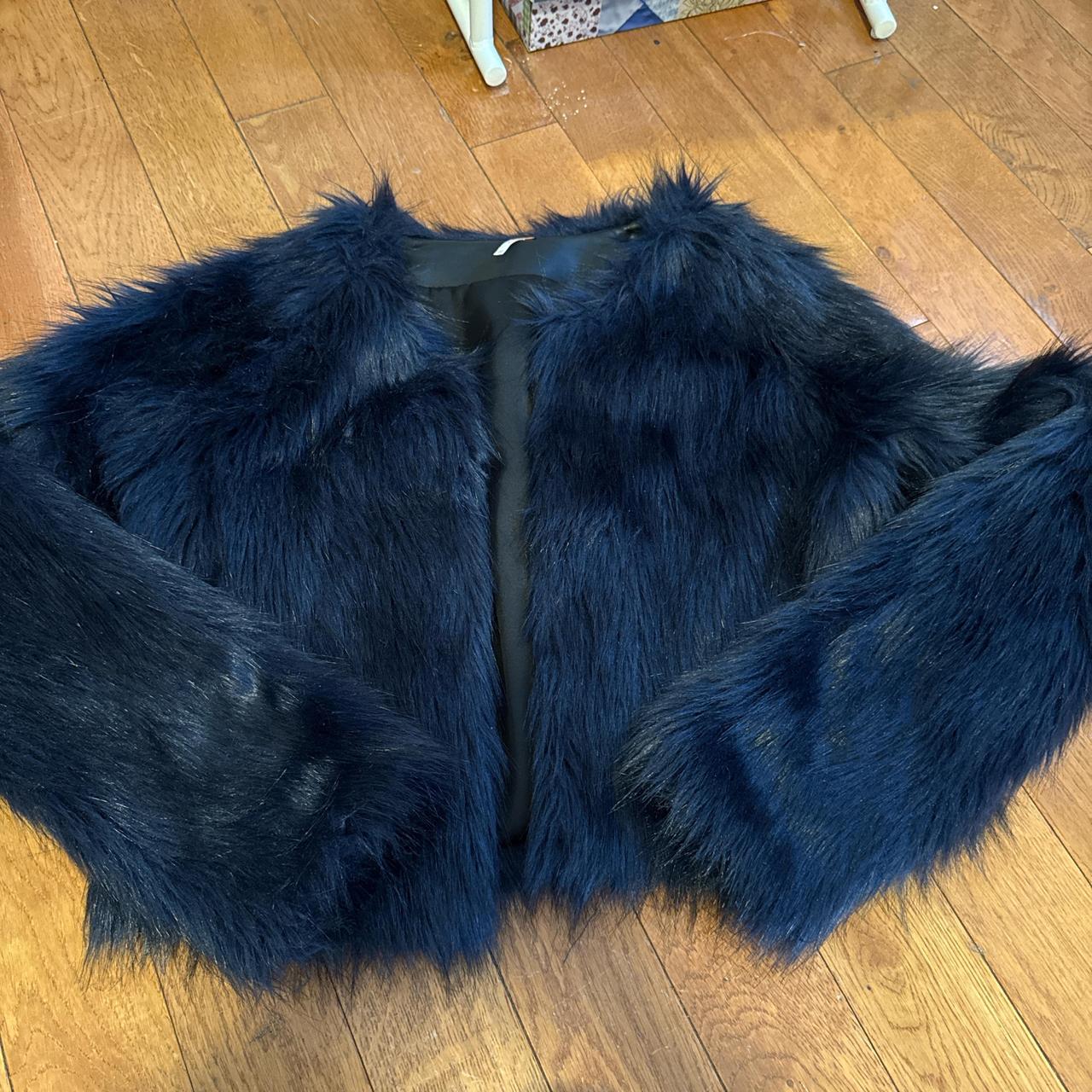 item listed by allyv18