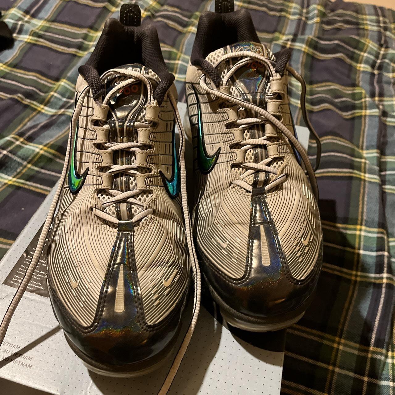 tartan vapormax