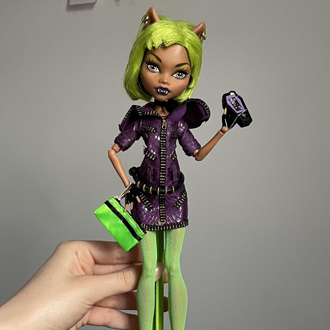 Monster High Clawdeen Wolf Dawn of the hotsell Dance (Black Elastic Band joined)