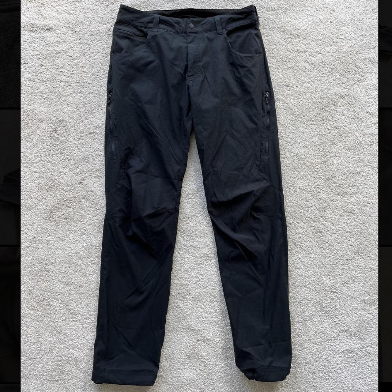 Berghaus Men's Black Trousers | Depop