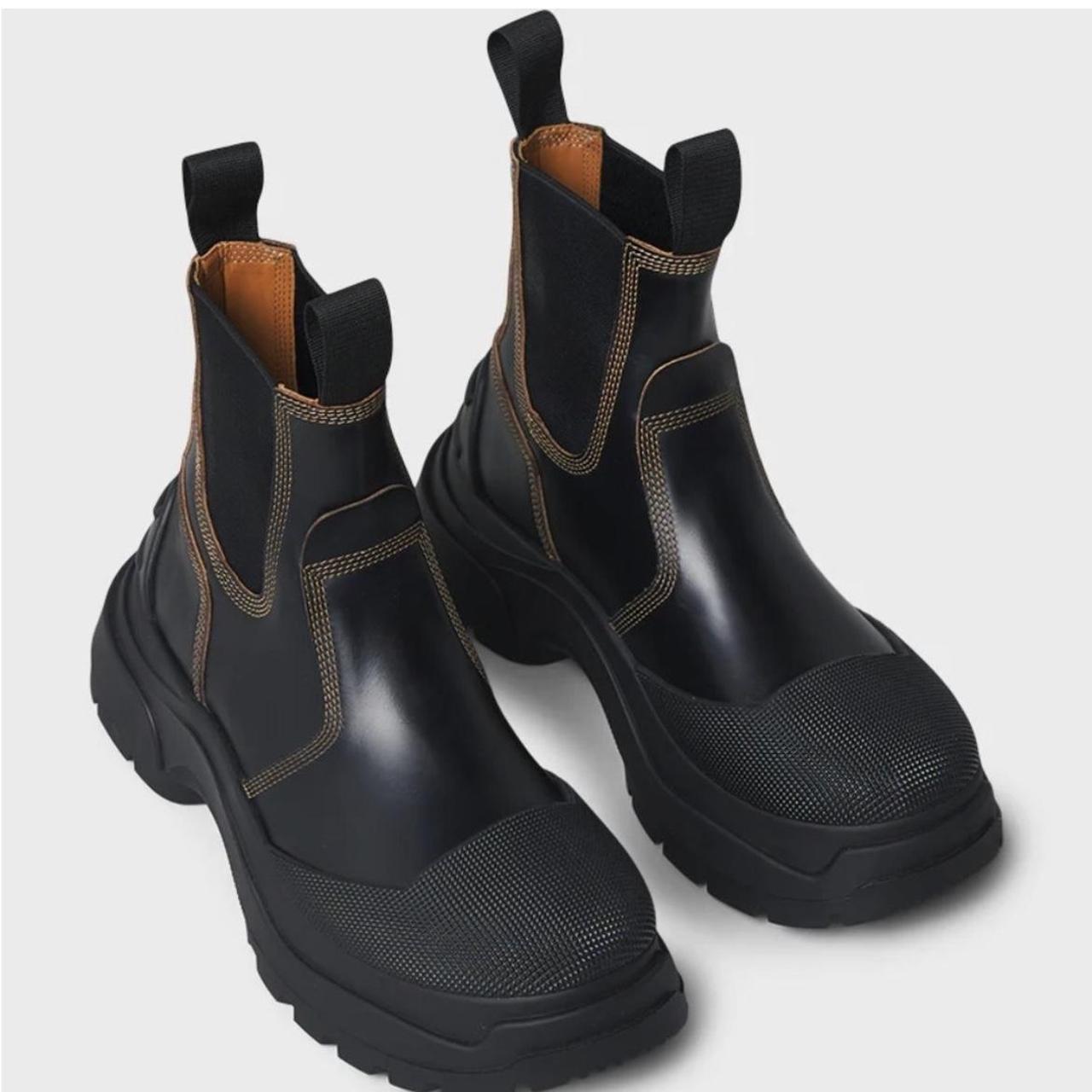 item listed by evchia