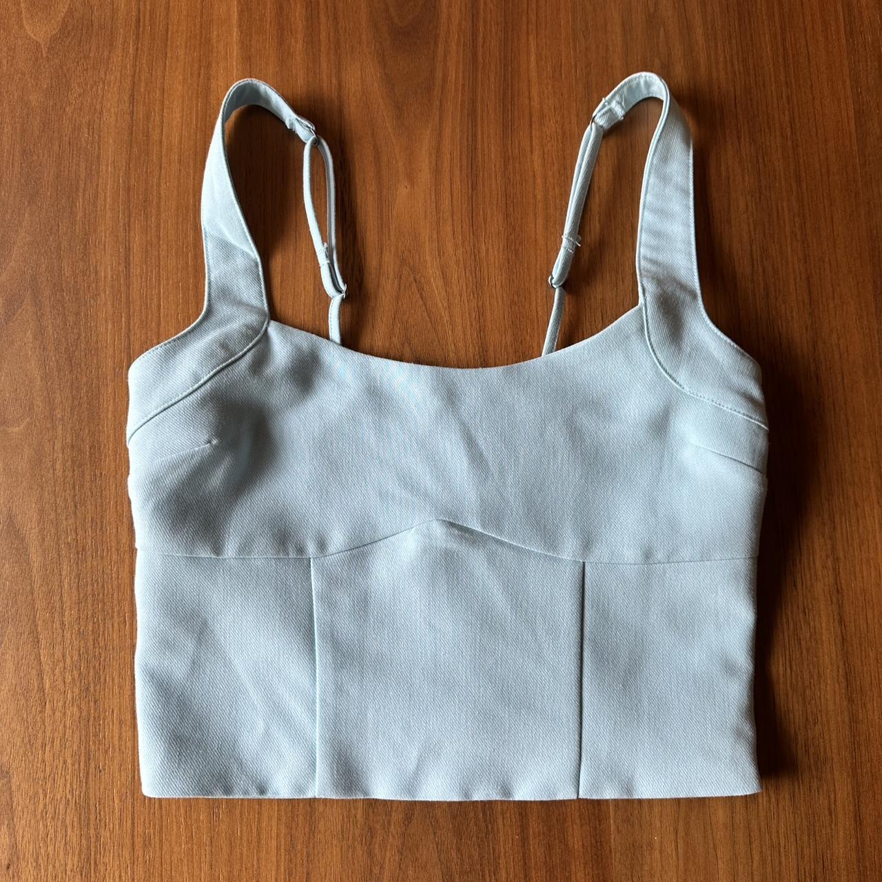 item listed by sydscloset333