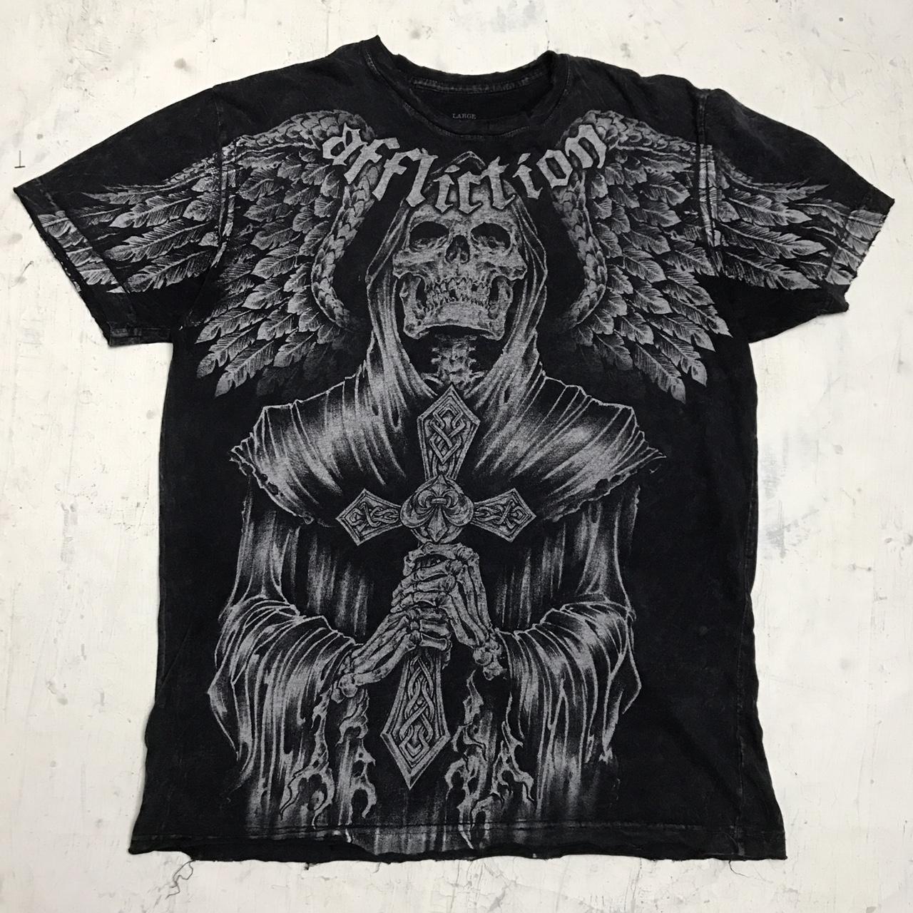 Y2K Affliction T Shirt Large mens 21.5” pit to... - Depop