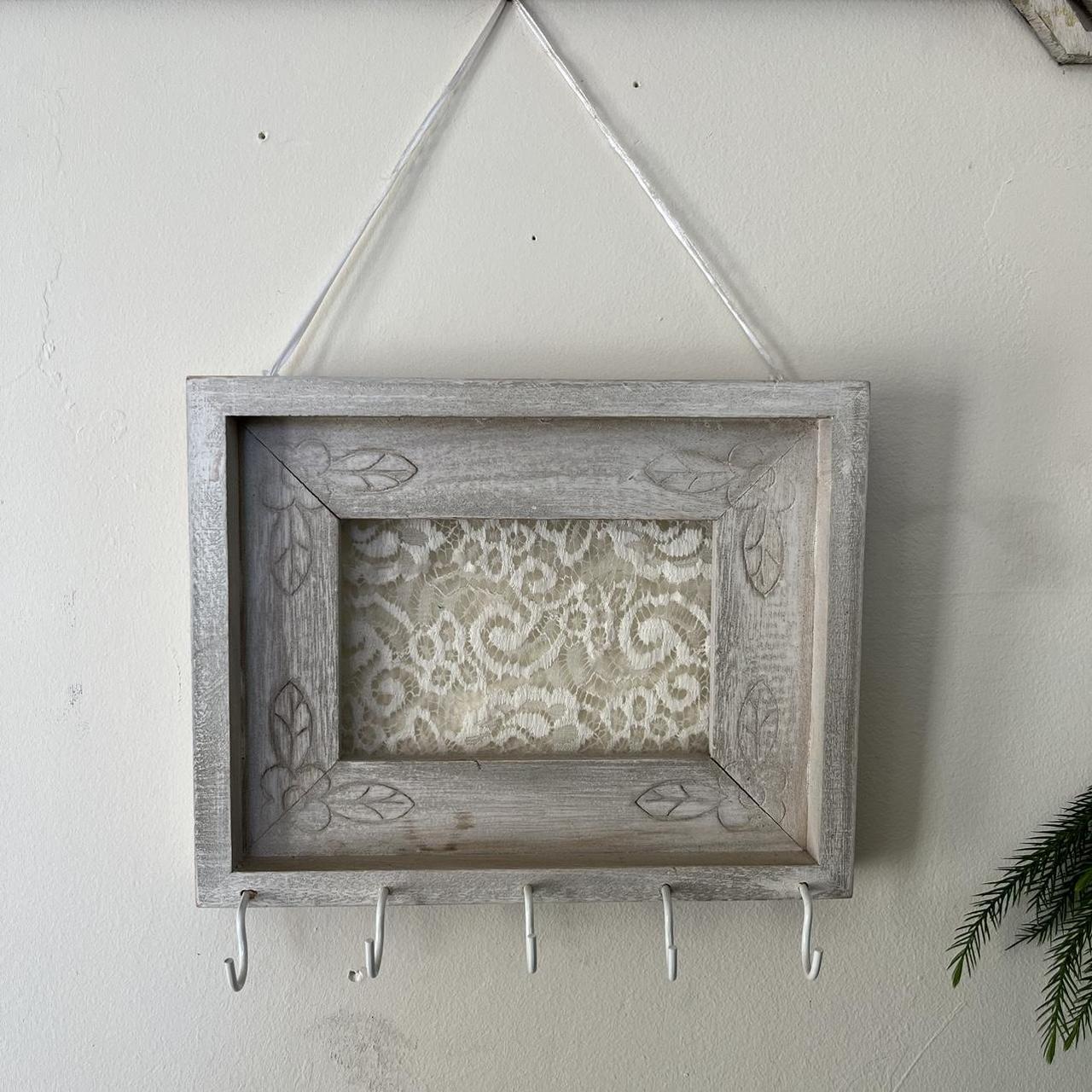 Chicken wire frame, Jewelry organizer, farmhouse wall decor, Rustic frame